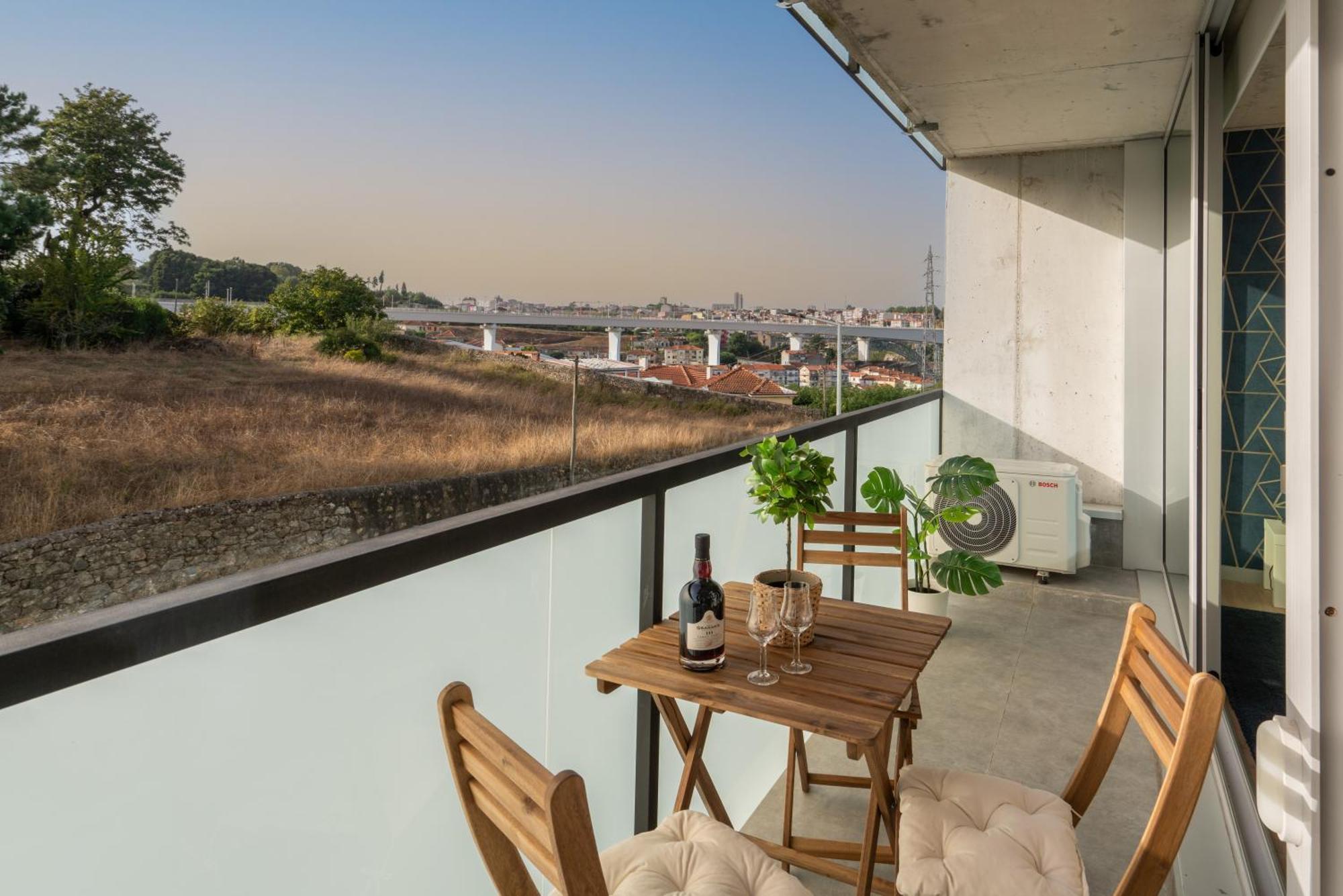 Host Wise - Luxurious Impressive Apartment - Balcony And Pool Vila Nova de Gaia Exteriér fotografie